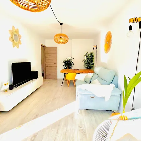 Апартаменты Sunny House *