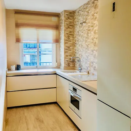 Sunny House Апартаменты Велес
